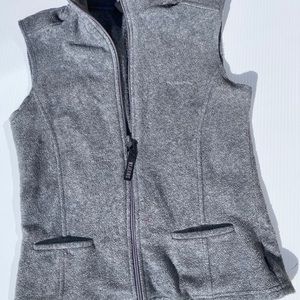 Vest -worn twice
